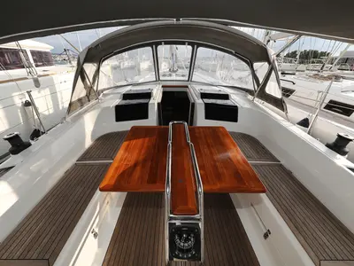 Cockpit of Kulfoldi Panna, a Hanse Yachts Hanse 455 sailboat at Općina Sukošan, Croatia