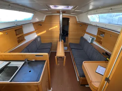 Galley of Kelsyo, a Delphia Yachts Delphia 31 sailboat at Port Navalo, France
