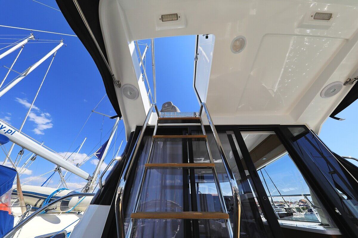Deck of Tana, a Jeanneau Merry Fisher 1095 Fly motorboat at Pirovac, Croatia