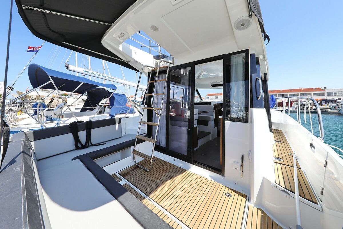 Deck of Tana, a Jeanneau Merry Fisher 1095 Fly motorboat at Pirovac, Croatia