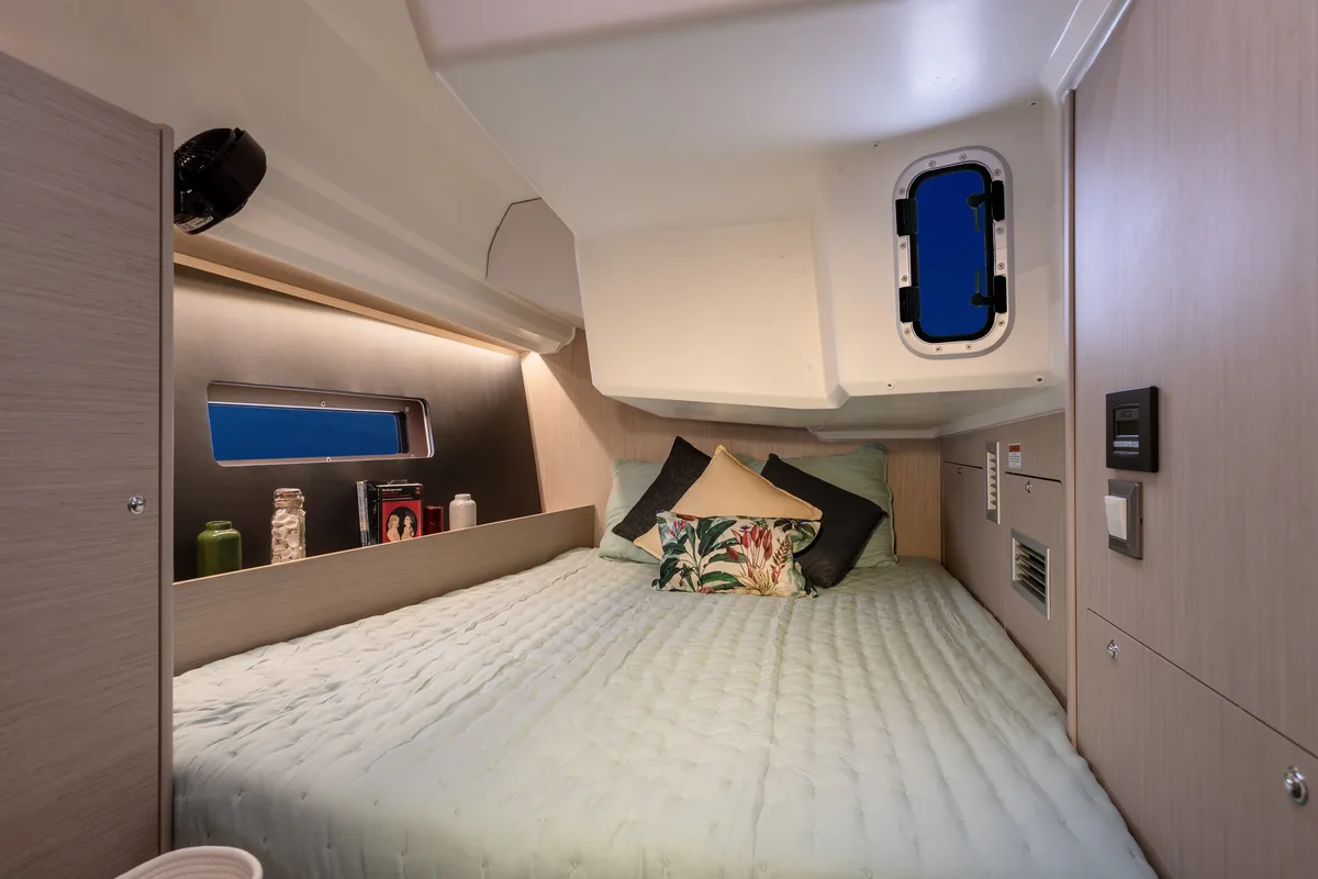 Cabin on Moorings 42.3 Club, a Beneteau Oceanis 40.1 sailboat at Marigot, France