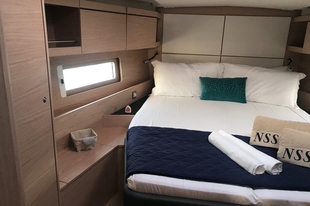Cabin on Meridiana, a Beneteau Oceanis 46.1 sailboat at Olbia, Italy