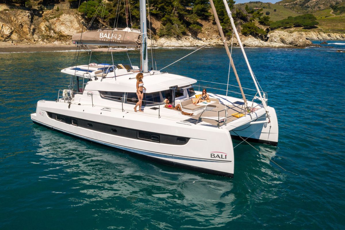 Exterior view of White Pearl, a Bali 4.2 catamaran at La Favière, France