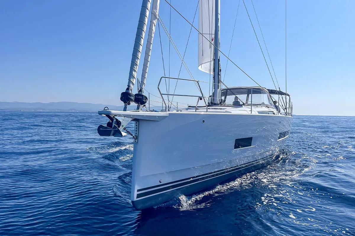 Exterior view of Astan, a Hanse Yachts Hanse 460 sailboat at Plan-d'Aups-Sainte-Baume, France
