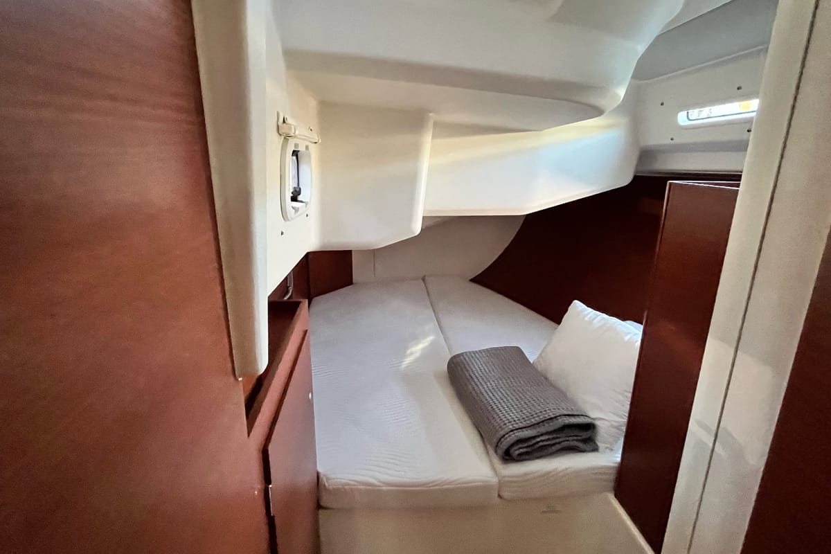 Cabin on Bellatrix, a Hanse Yachts Hanse 458 sailboat at Lavreotiki Municipal Unit, Greece