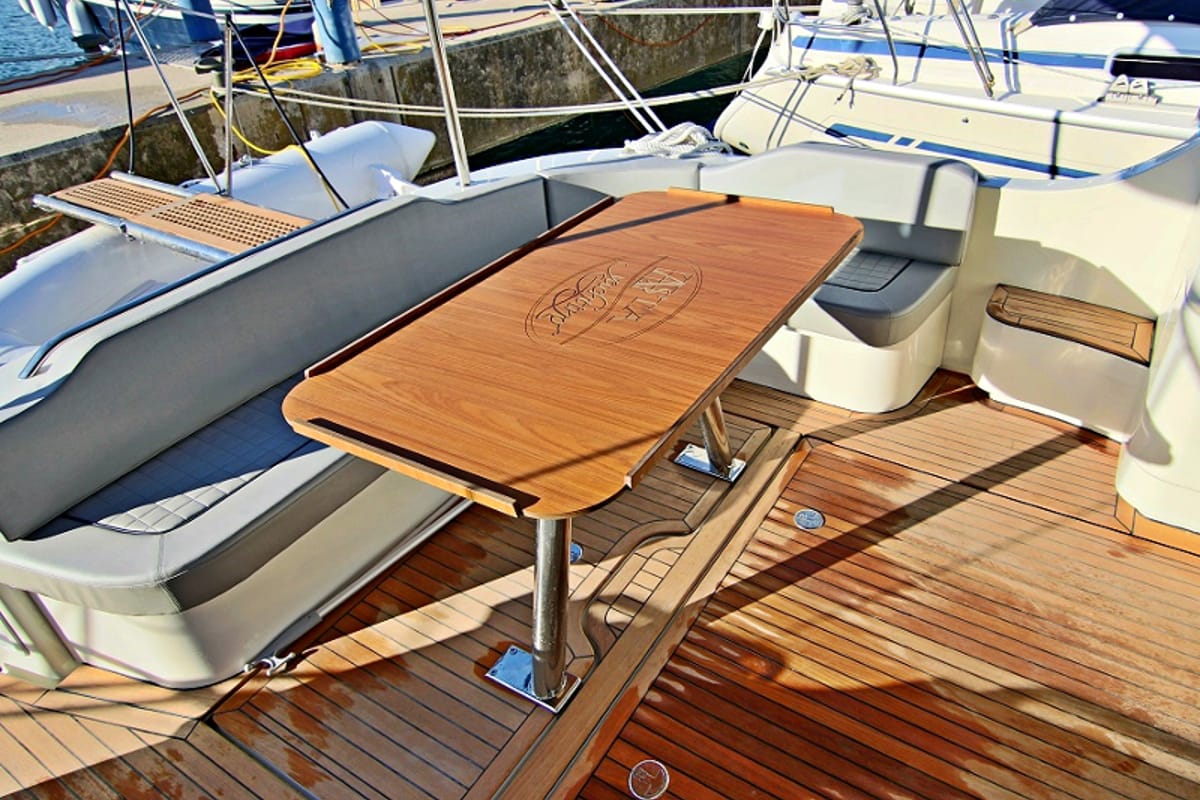 Cabin on Mirta, a SAS - Vektor Adriana 36 motorboat at Općina Sukošan, Croatia