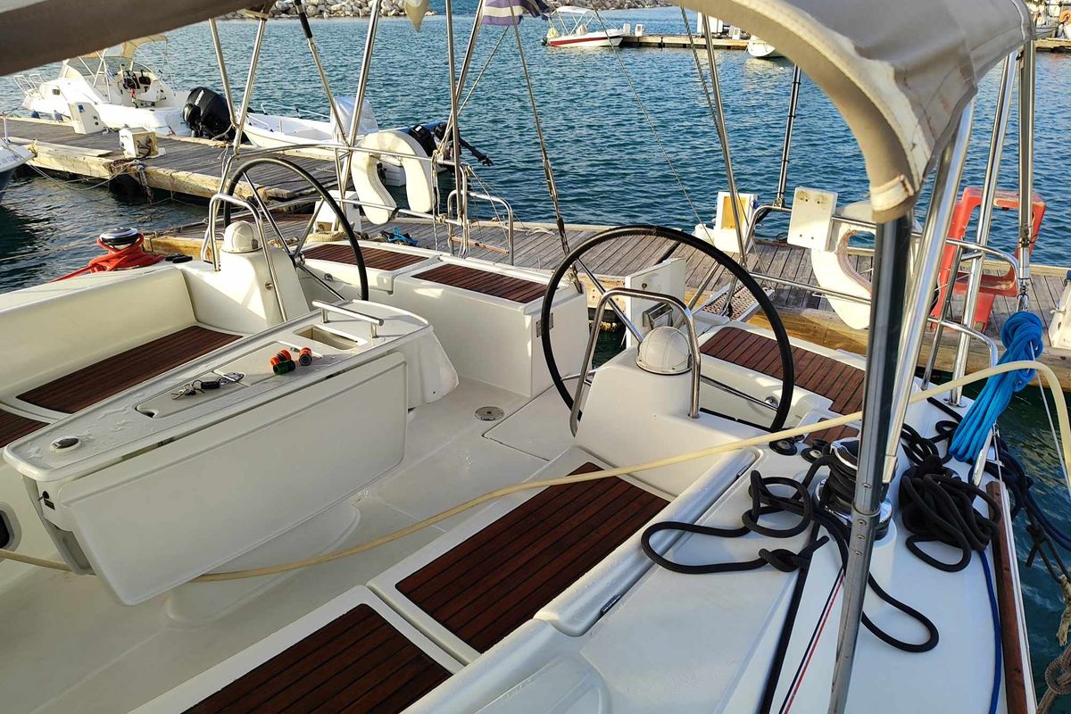 Cockpit of Vanessa M, a Beneteau Oceanis 50 Family sailboat at Municipal Unit of Ellomenos, Greece