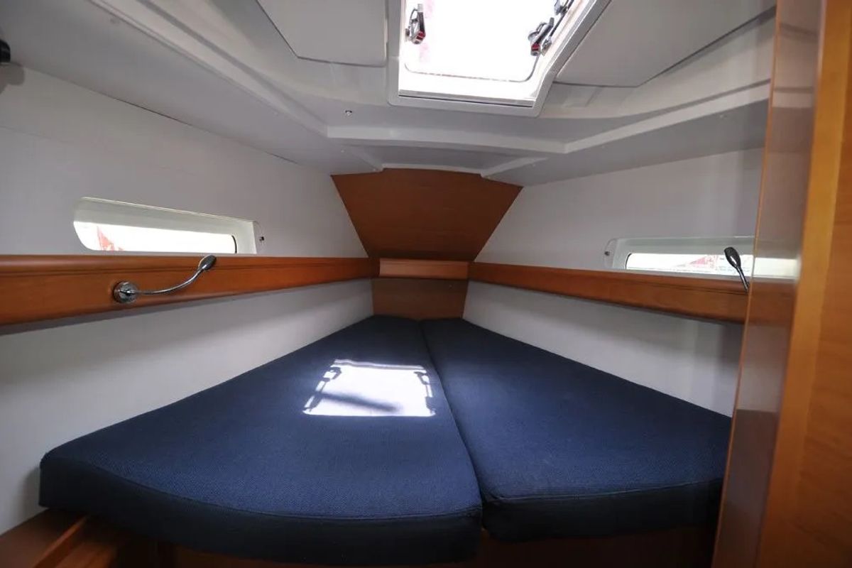 Cabin on FourTwo, a Jeanneau Sun Odyssey 409 sailboat at Fethiye, Turkey