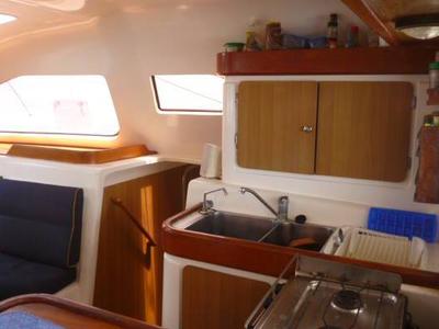 Galley of Valpar, a Nautitech Rochefort Nautitech 44 catamaran at San Blas, Corazon de Jesus, Panama