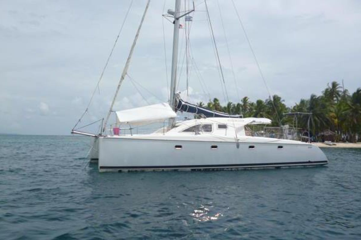 Exterior view of Valpar, a Nautitech Rochefort Nautitech 44 catamaran at San Blas, Corazon de Jesus, Panama