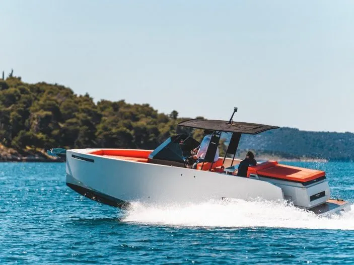 Lav, a De Antonio Yachts De Antonio D28 Cruiser motorboat at Seget Donji, Croatia