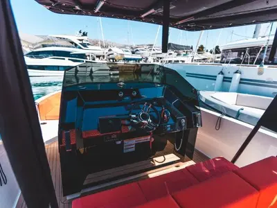 Lav, a De Antonio Yachts De Antonio D28 Cruiser motorboat at Seget Donji, Croatia