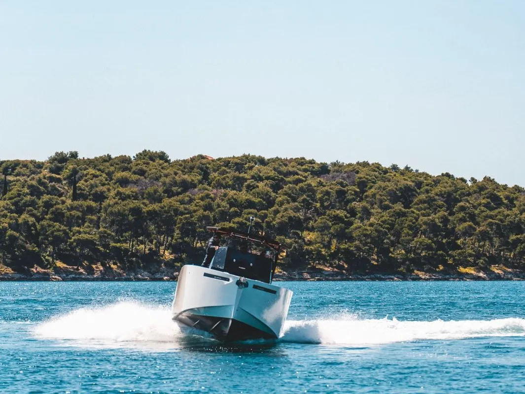 Lav, a De Antonio Yachts De Antonio D28 Cruiser motorboat at Seget Donji, Croatia