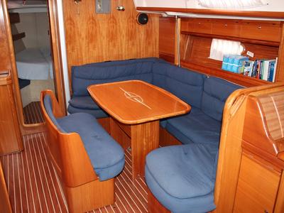 Salon of Thetis, a Bavaria 39 Cruiser sailboat at Općina Vrsar, Croatia