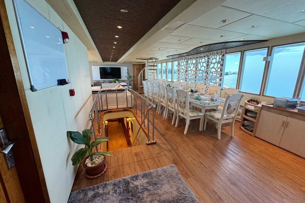 Salon of North Seven Liveaboard, a Custom Made North Seven yacht at Malé, Maldives