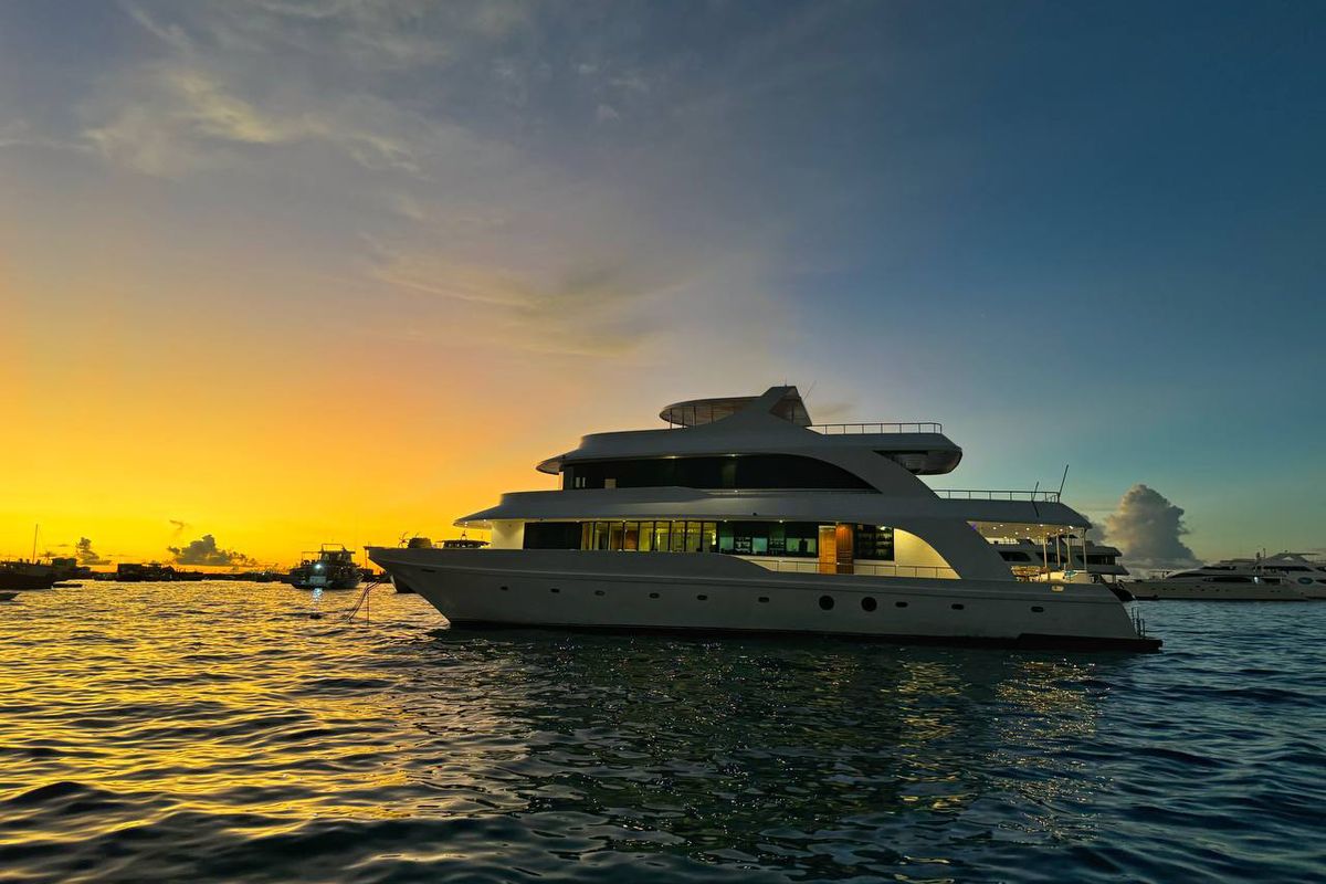 Exterior view of North Seven Liveaboard, a Custom Made North Seven yacht at Malé, Maldives