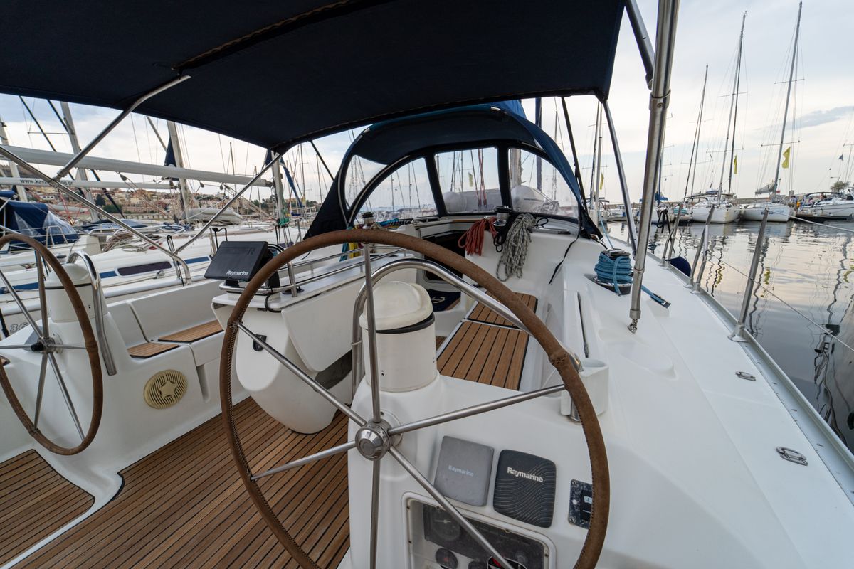 Cockpit of Tatanos, a Jeanneau Sun Odyssey 43  sailboat at Kavala, Greece