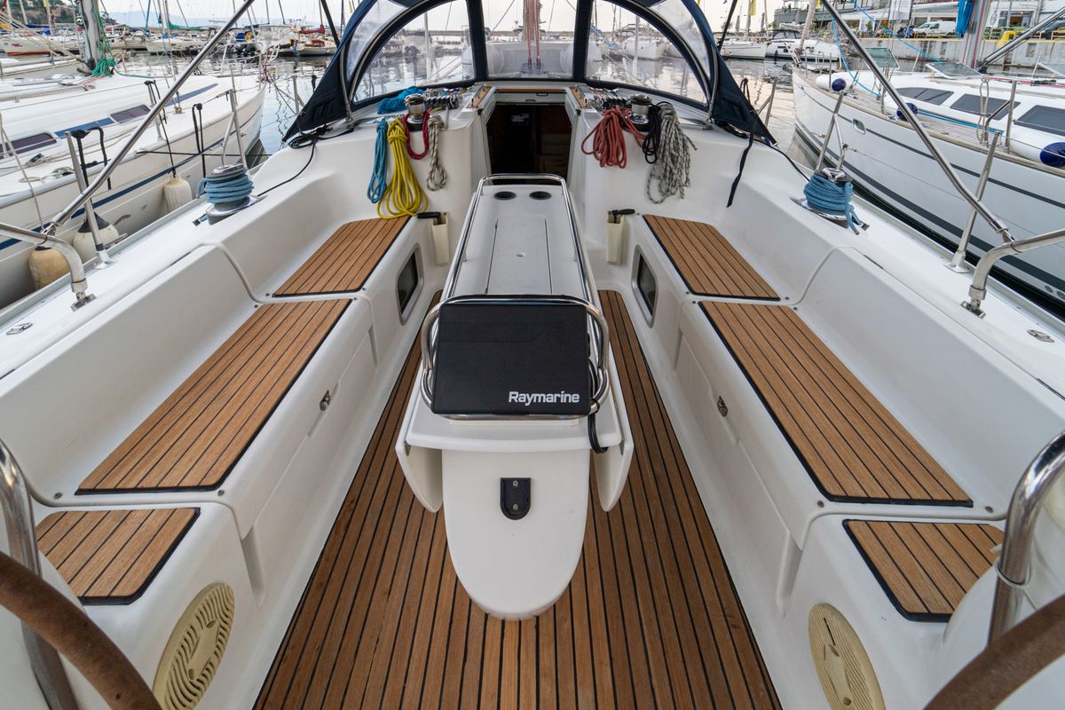 Cockpit of Tatanos, a Jeanneau Sun Odyssey 43  sailboat at Kavala, Greece