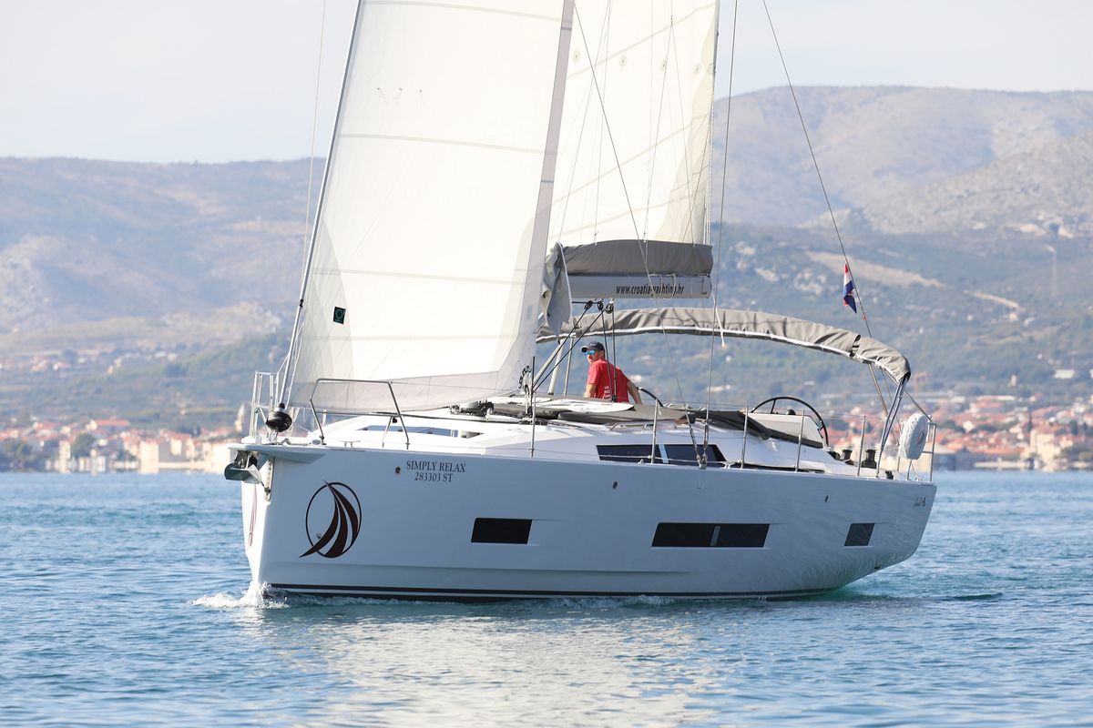 Exterior view of Simply Relax, a Hanse Yachts Hanse 460 sailboat at Općina Sukošan, Croatia
