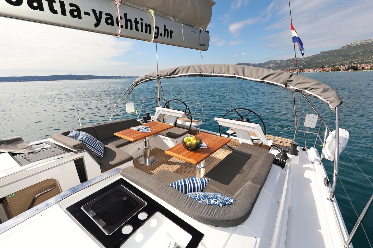 Deck of Simply Relax, a Hanse Yachts Hanse 460 sailboat at Općina Sukošan, Croatia