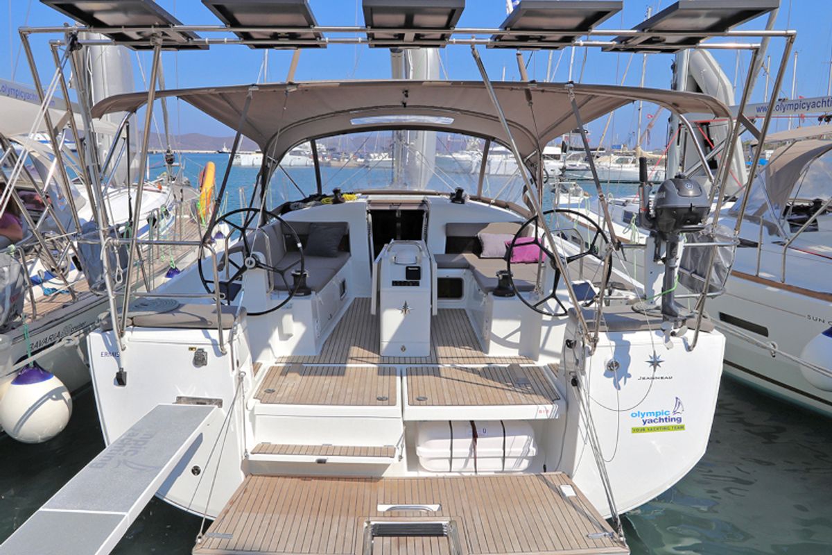 Exterior view of Ermis, a Jeanneau Sun Odyssey 440 sailboat at Lavreotiki Municipal Unit, Greece