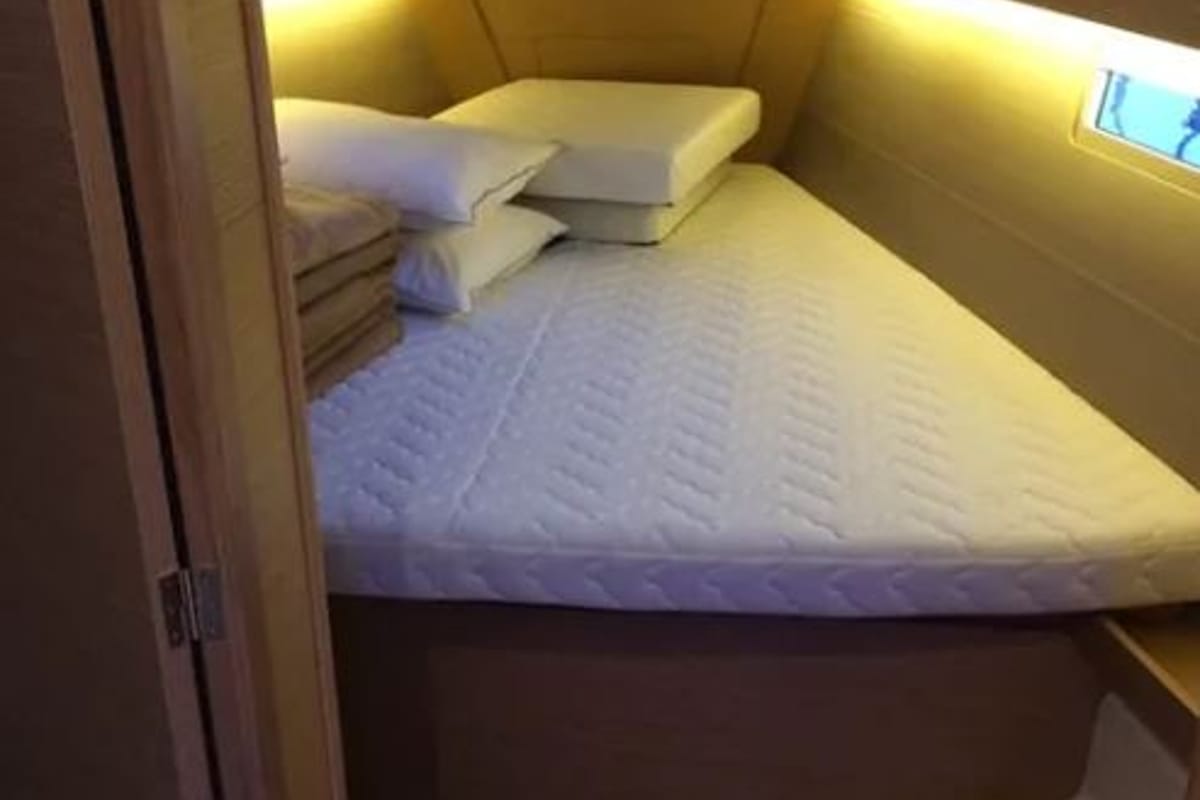 Cabin on Iliana, a Dufour 412 GL sailboat at Kontokali, Greece