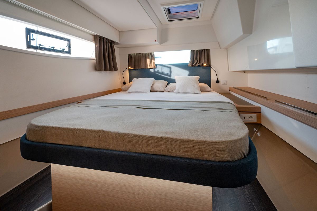 Cabin on Smeralda - A/C, Generator, Water maker , a Fountaine Pajot Tanna 47 catamaran at Castellammare di Stabia, Italy