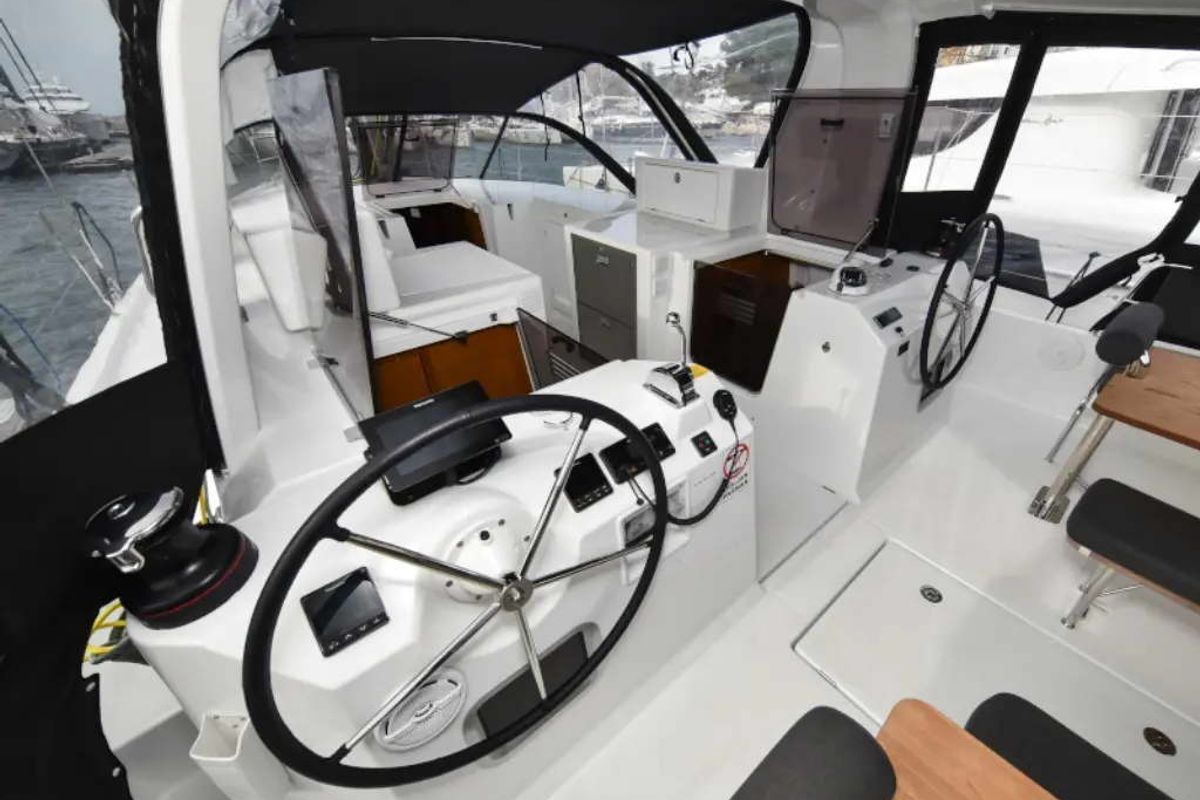Cockpit of New Horizons II, a Jeanneau Sun Loft 47 sailboat at La Favière, France