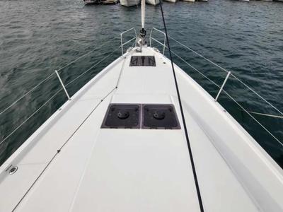 Deck of New Horizons II, a Jeanneau Sun Loft 47 sailboat at La Favière, France