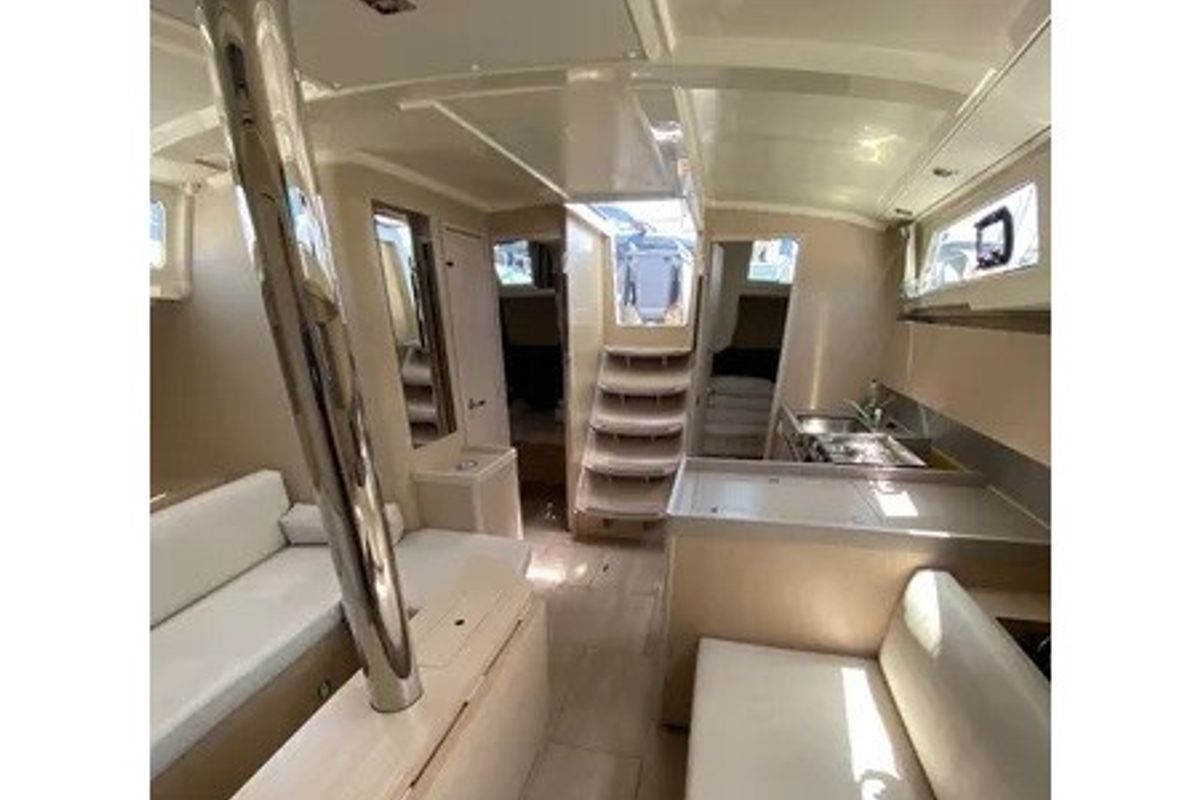 Salon of Kalypso, a Beneteau Oceanis 41.1 sailboat at Kos, Greece