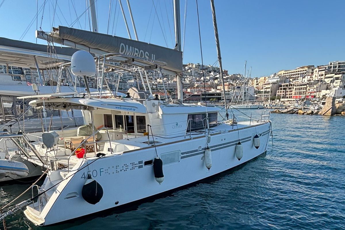 Exterior view of Omiros II, a Lagoon 450 Fly catamaran at Athens, Greece
