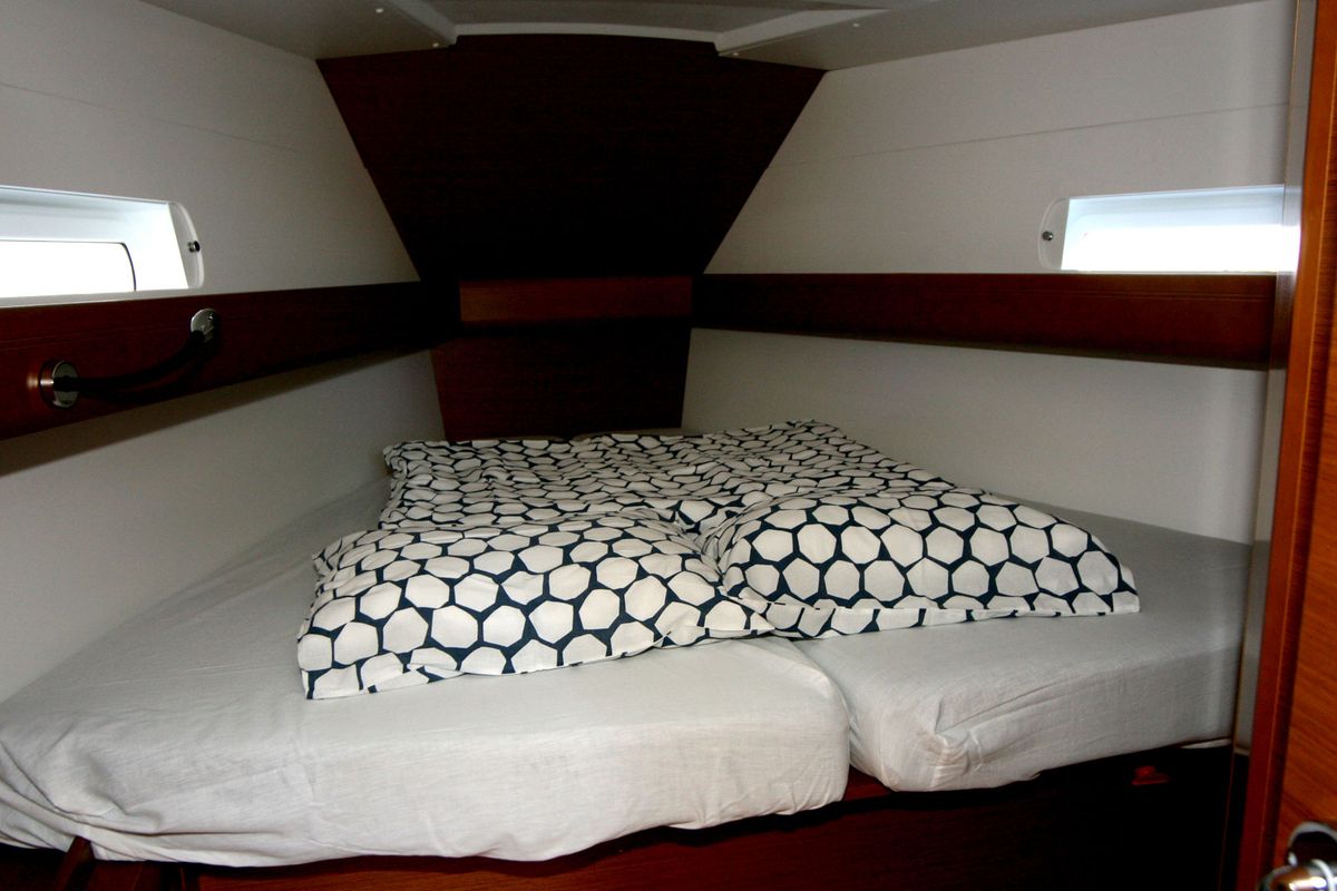 Cabin on Happy Welcome, a Jeanneau Sun Odyssey 419 sailboat at Punat, Croatia