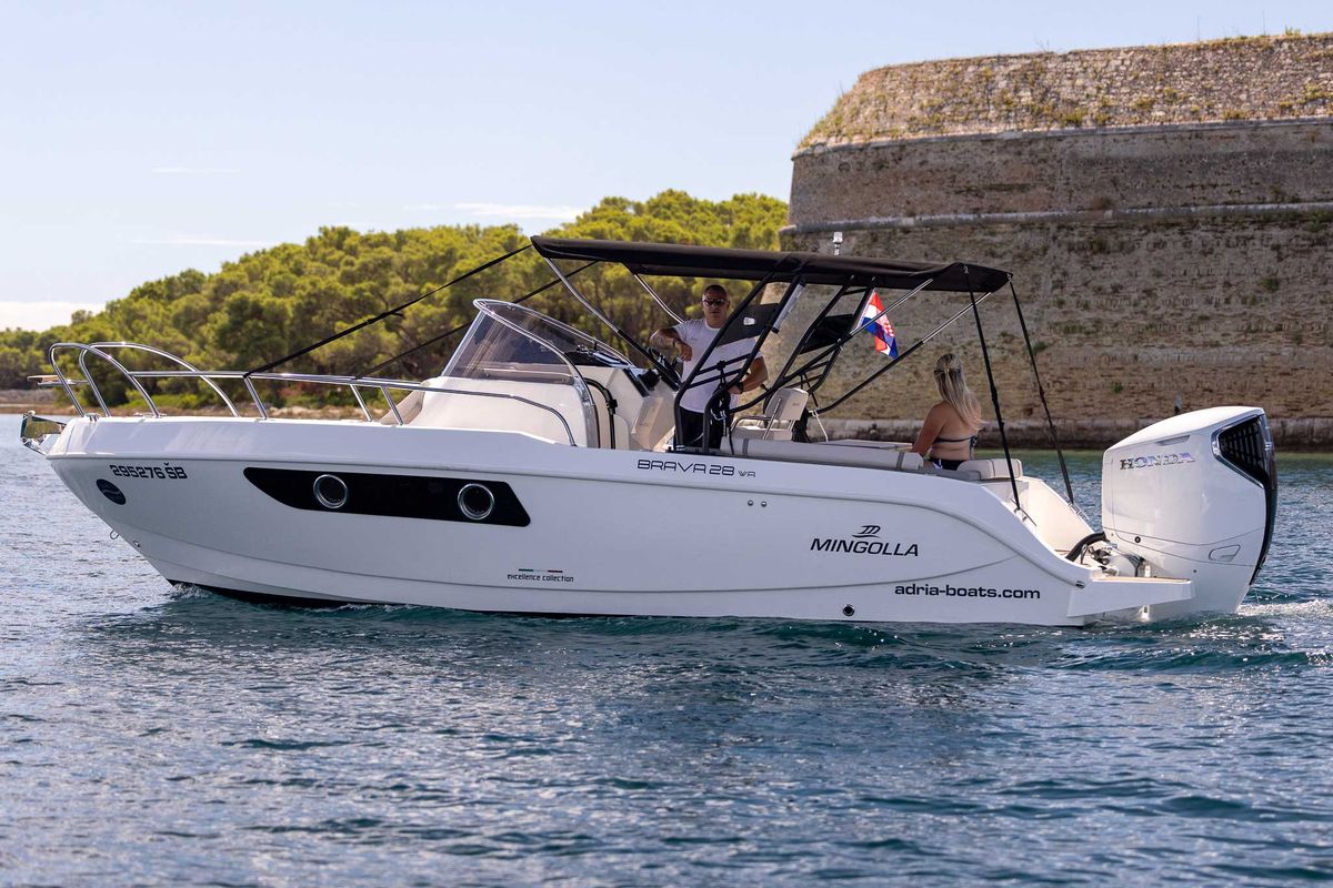 Exterior view of No Name, a Mingolla Brava 28 WA motorboat at Grad Šibenik, Croatia