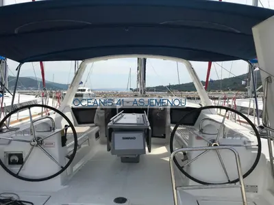 Cockpit of Comfort, a Beneteau Oceanis 41 sailboat at Gouvia, Greece