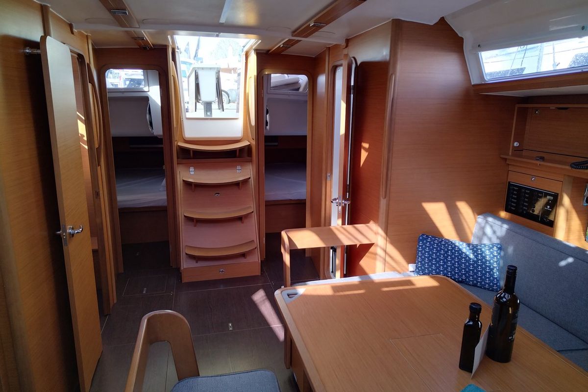 Salon of Triumph, a Dufour 430 sailboat at Kontokali, Greece