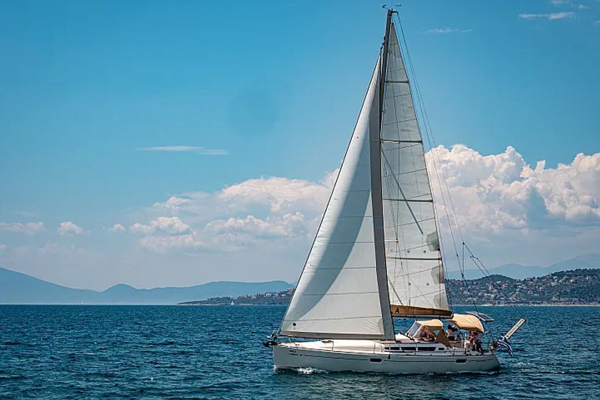 Exterior view of Mila, a Jeanneau Sun Odyssey 42 i sailboat at Volos Municipality, Greece