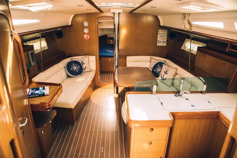 Salon of Mila, a Jeanneau Sun Odyssey 42 i sailboat at Volos Municipality, Greece