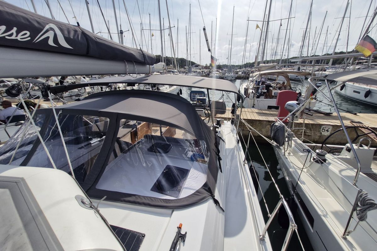 Deck of Marius, a Hanse Yachts Hanse 410 sailboat at Grad Pula, Croatia
