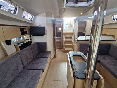 Salon of Marius, a Hanse Yachts Hanse 410 sailboat at Grad Pula, Croatia