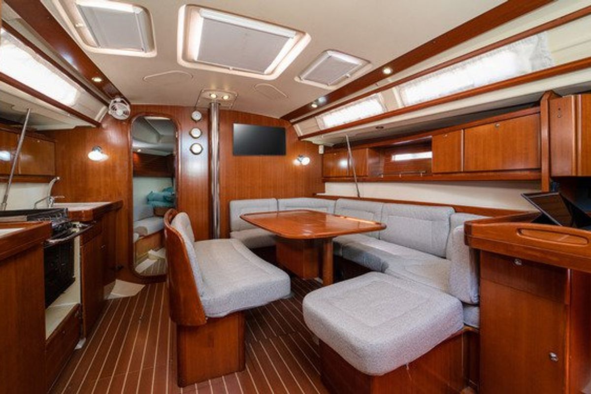 Salon of Esen Mila, a Dufour 425 GL sailboat at Fethiye, Turkey