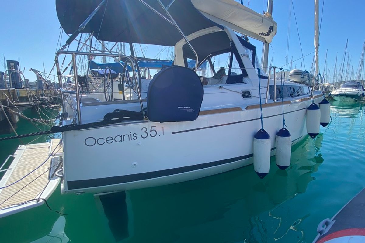 Exterior view of Polis, a Beneteau Oceanis 35.1 sailboat at Rosignano Solvay, Italy