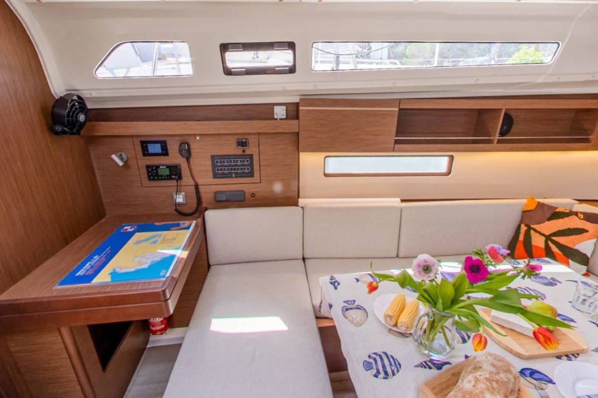 Salon of Starlight, a Beneteau Oceanis 40.1 sailboat at Općina Medulin, Croatia