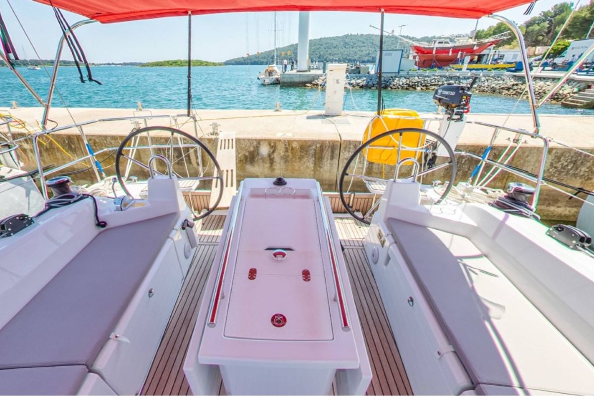 Cockpit of Starlight, a Beneteau Oceanis 40.1 sailboat at Općina Medulin, Croatia