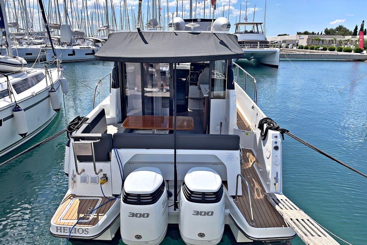 Exterior view of Helios, a Jeanneau Merry Fisher 1095 motorboat at Općina Sukošan, Croatia