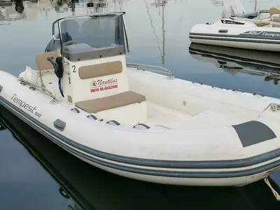 Deck of n. 2, a Capelli Tempest 530 rib at Cannigione, Italy