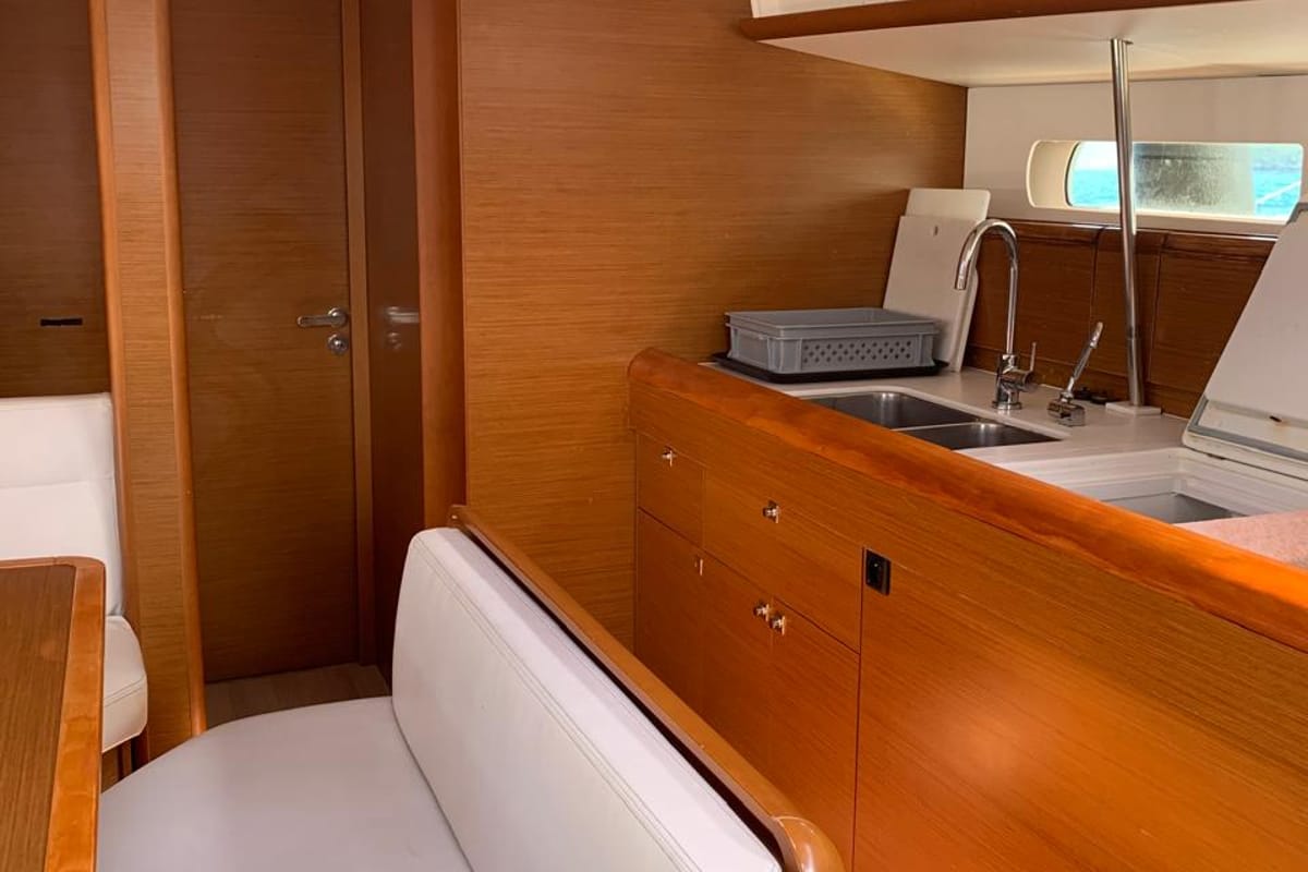 Salon of Aquaholic, a Jeanneau Sun Odyssey 519 sailboat at Municipal Unit of Ellomenos, Greece