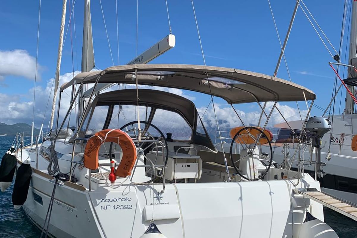 Exterior view of Aquaholic, a Jeanneau Sun Odyssey 519 sailboat at Municipal Unit of Ellomenos, Greece