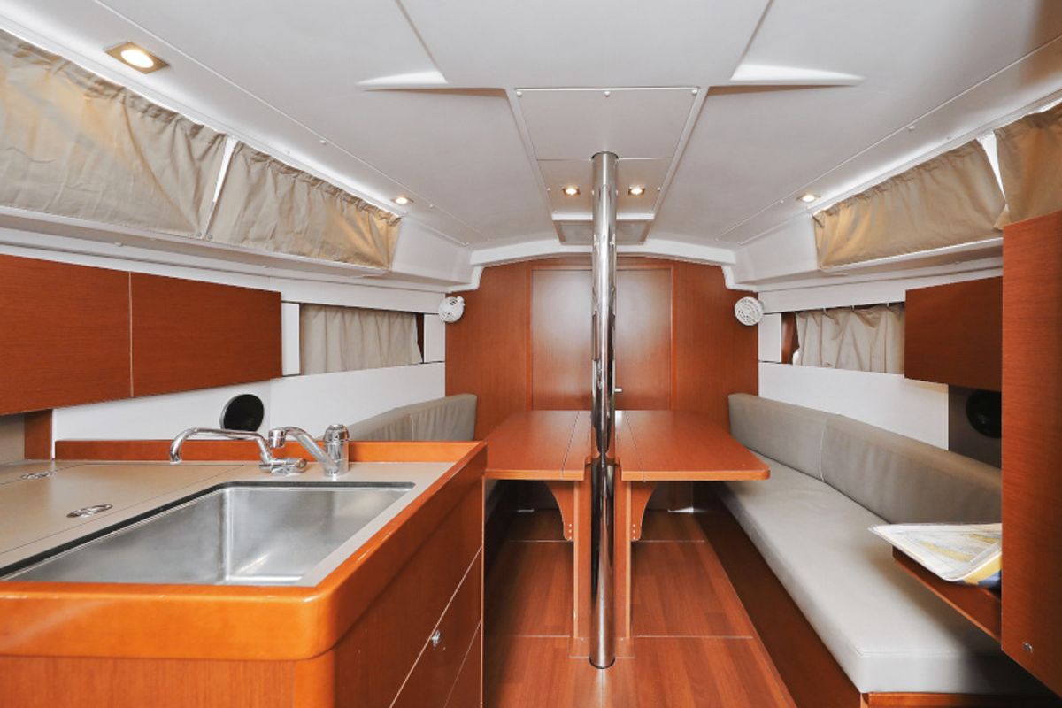 Salon of Idila, a Beneteau Oceanis 35.1 sailboat at Općina Sukošan, Croatia