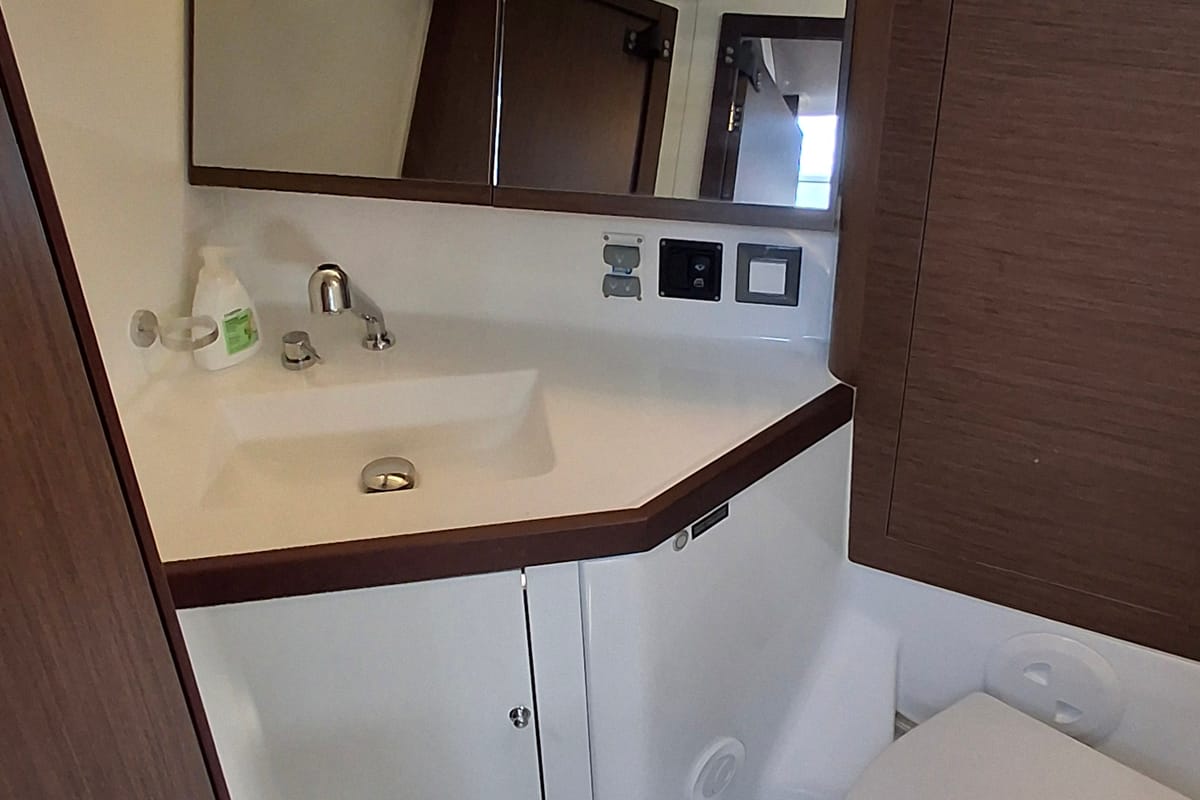 Head on Premium, a Beneteau Oceanis 46.1 sailboat at Tropea, Italy