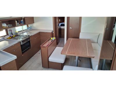 Salon of Premium, a Beneteau Oceanis 46.1 sailboat at Tropea, Italy